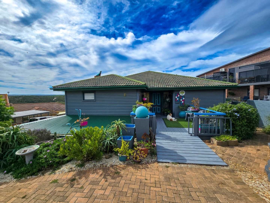 3 Bedroom Property for Sale in Stilbaai Wes Western Cape
